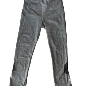 Lulu Lemon cropped athletic pants